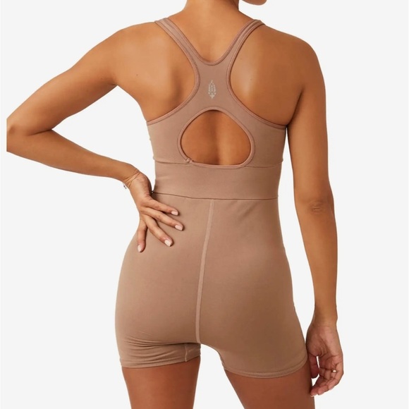 Free People Fp Movement Tan Every Single Time Runsie Size XS/Small Gym Yoga - Picture 2 of 7